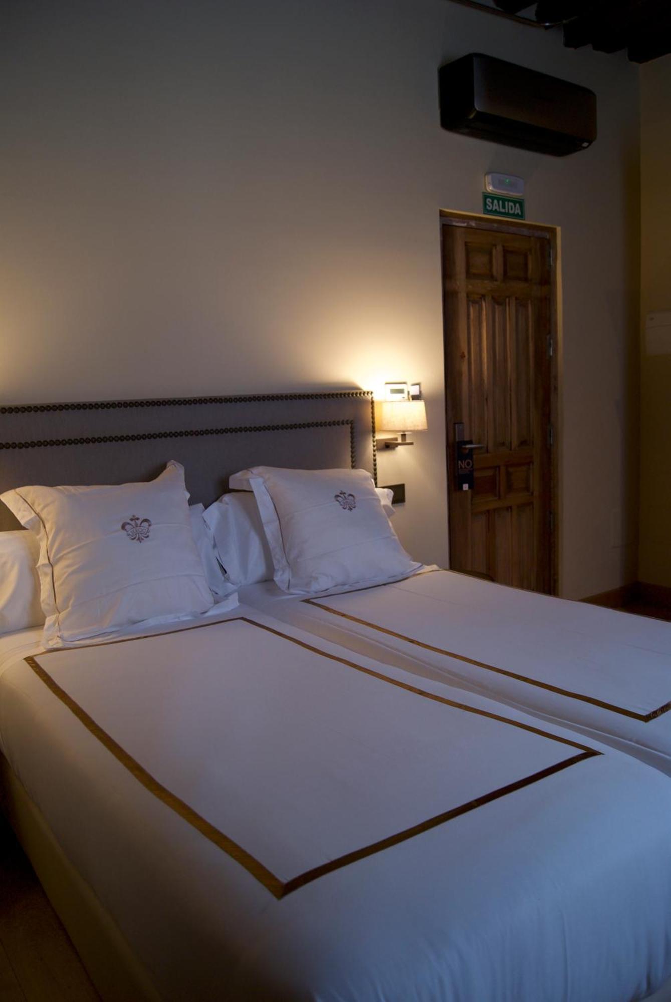 Hotel Boutique Casa Del Comendador Navalcarnero Dış mekan fotoğraf